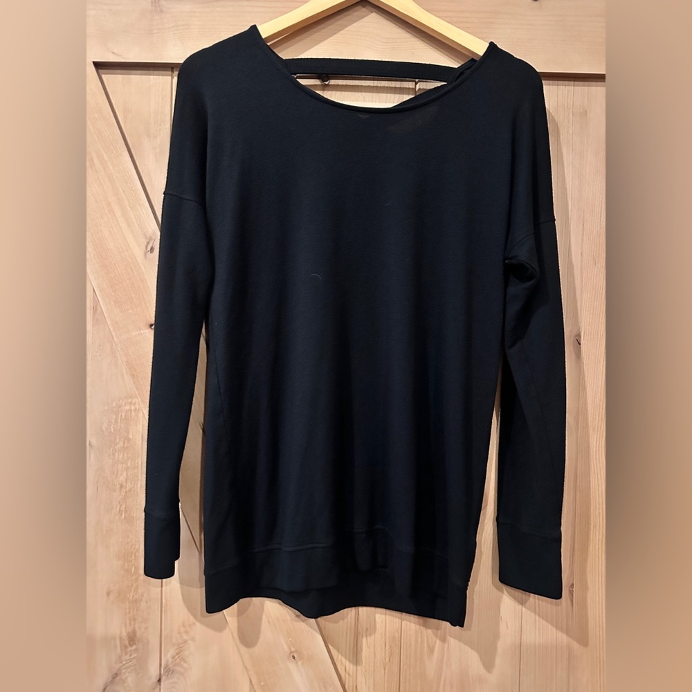 Athleta Oversized Black Long-sleeve Lightweight Sweater- size small